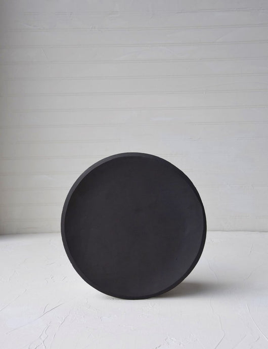 10.5 inch Stoneware Orb Plate, Ebony