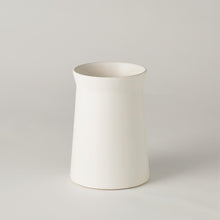Load image into Gallery viewer, Monroe Soft Curve Vase (4 sizes)